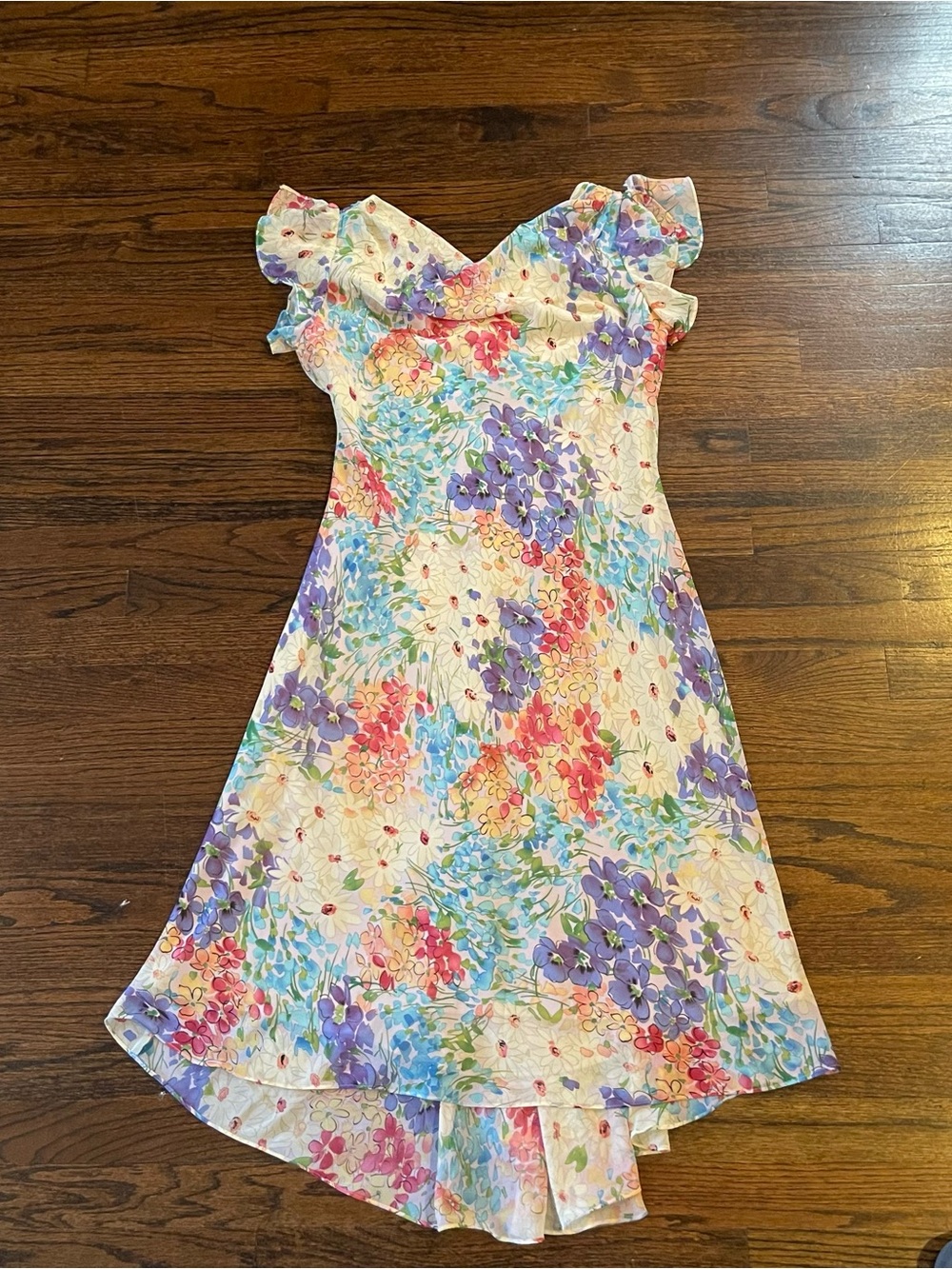 Vintage Floral Ruffle-Sleeve Midi Dress - White with Purple & Pink Blooms